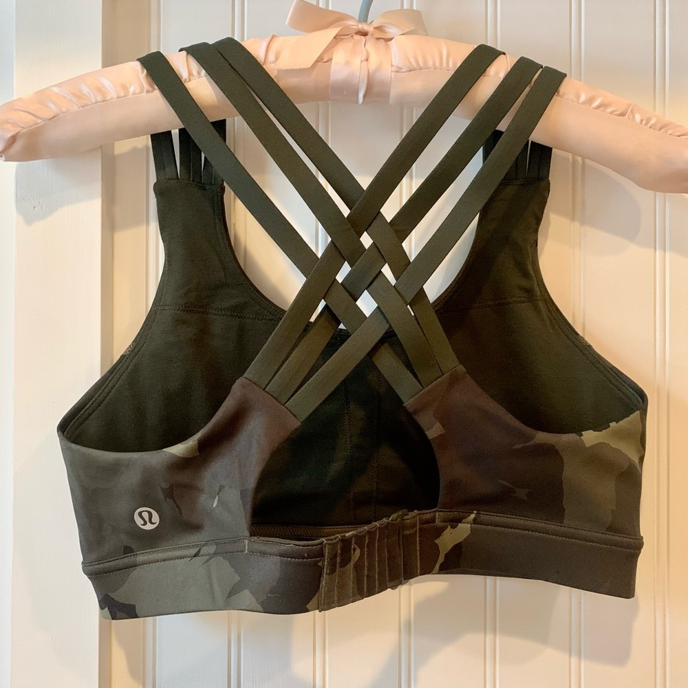 Lululemon 3-Strap All Sport Bra - Picture 2 of 9